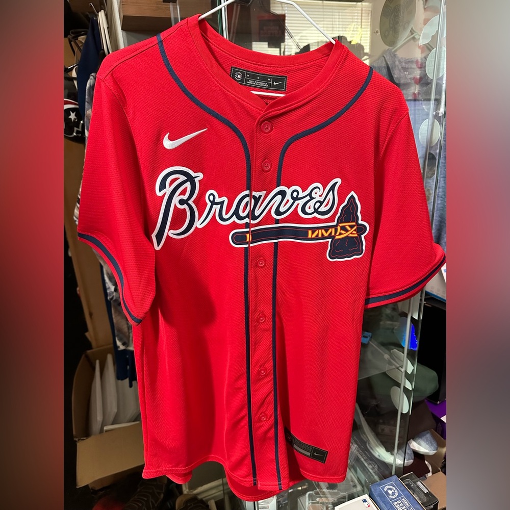 Nike Men's Atlanta Braves Ronald Acuña Jr. #13 Red Alternate Baseball Jersey - Picture 2 of 15